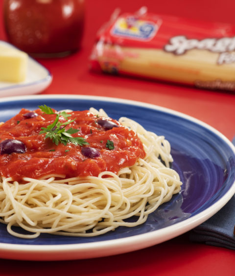 Spaghetti com Molho Italiano e Azeitonas
